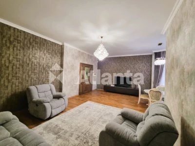 Дом с подвалом на участке 6 соток, 7 ст. Б. Фонтана
