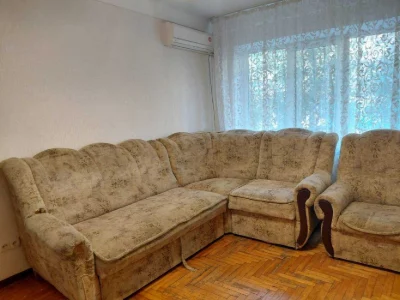 продам двухкомнатную квартиру, ул. Гоголя