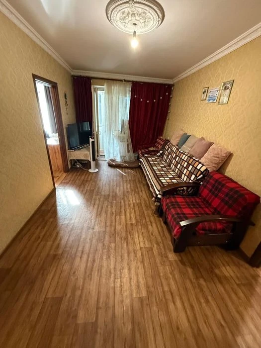 Продажа отличной 3х комнатной квартиры в Корабельном районе.