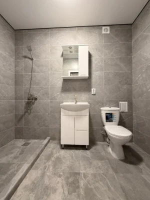 Квартира з новим ремонтом!!
