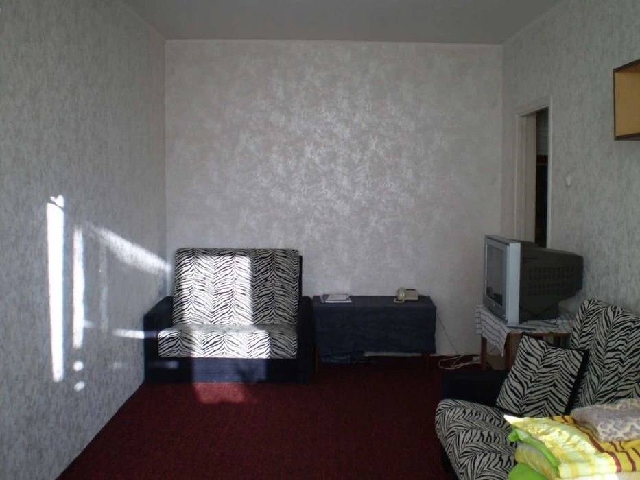 Продам 1к квартиру вул Лук'янівська 21.  Метро  Лук'янівка,