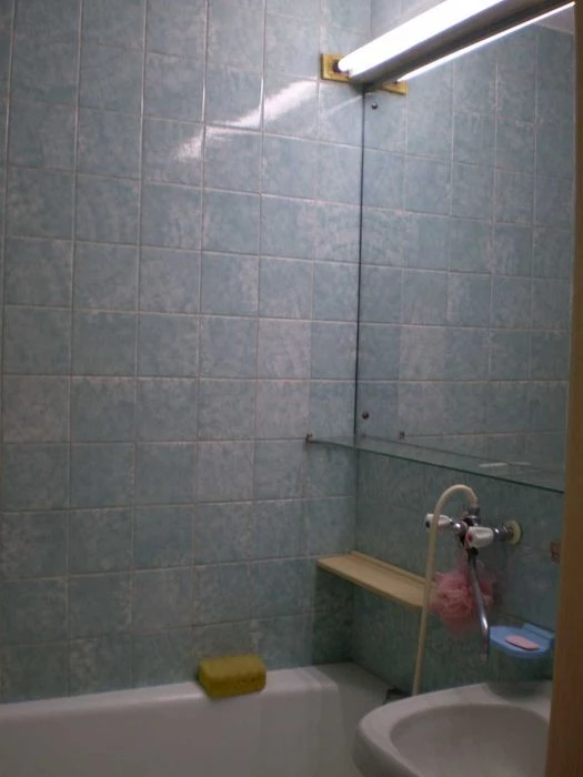 Продам 1к квартиру вул Лук'янівська 21.  Метро  Лук'янівка,