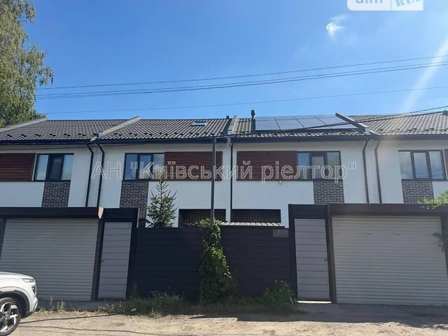 Продаж 3 поверхового таунхауса з ділянкою на 1.2 сотки, 120