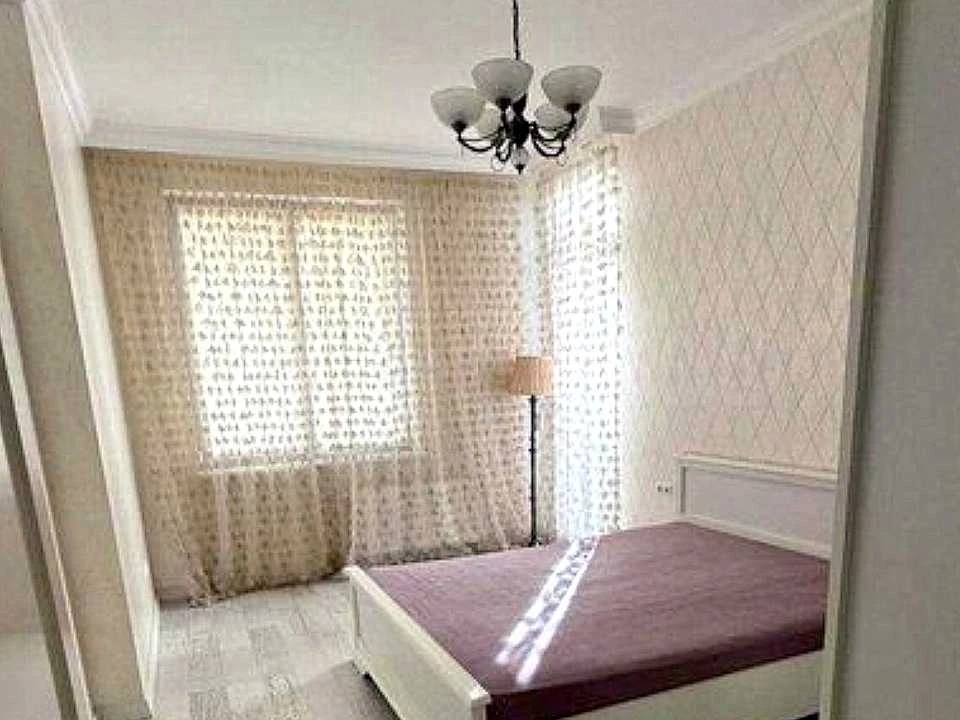Квартира. Одеса, Генуезька вул., 24д к