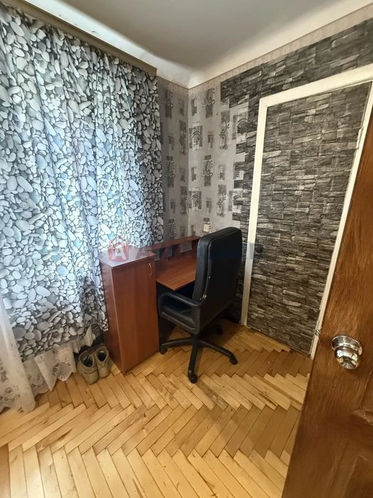 ІДвокімнатна квартира в центрі міста — заходь і живи