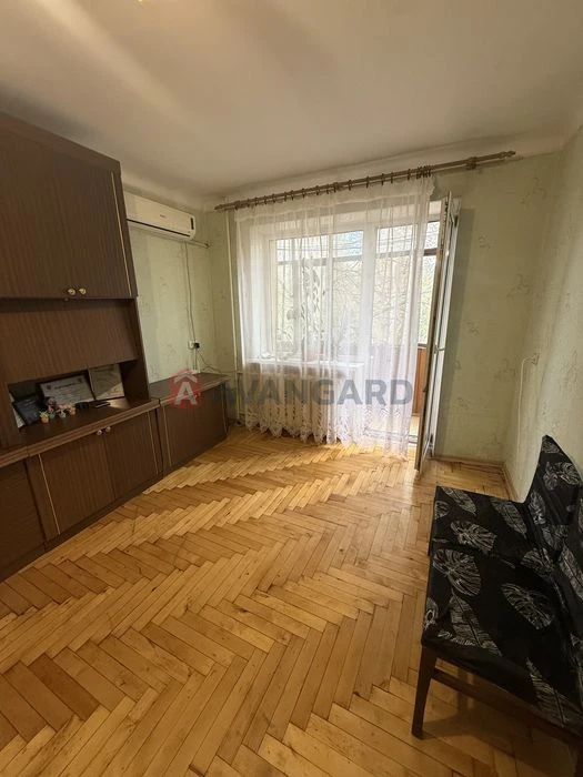 ІДвокімнатна квартира в центрі міста — заходь і живи