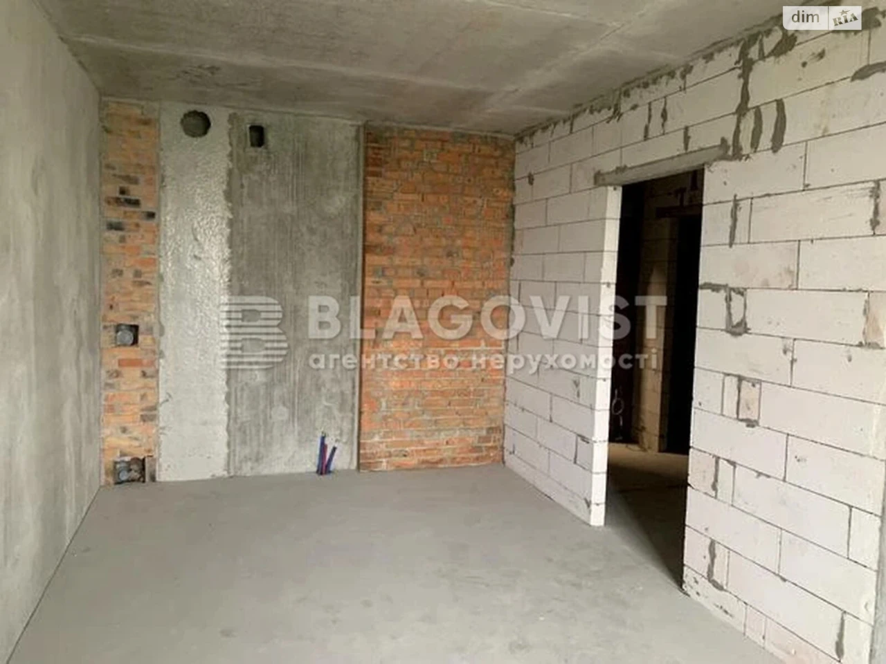 Продаж Квартира Дніпровський
