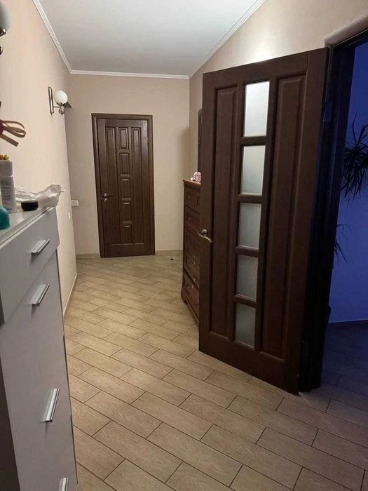 Продається 2х кімнатна квартира