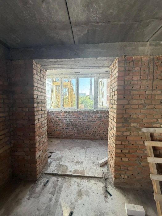 Простора та світла 1к Виставка, здача вже наступного року! Є