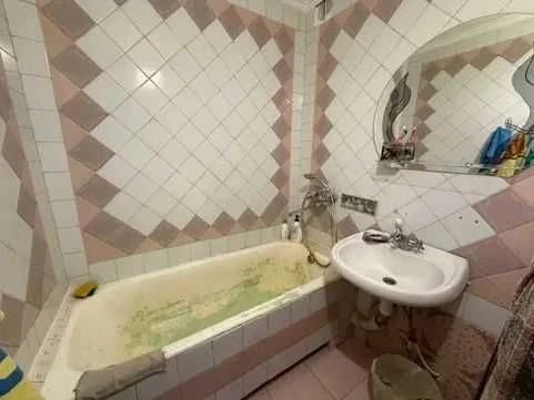 Виставка 2к цегла нове планування / житловий стан \ низьке п