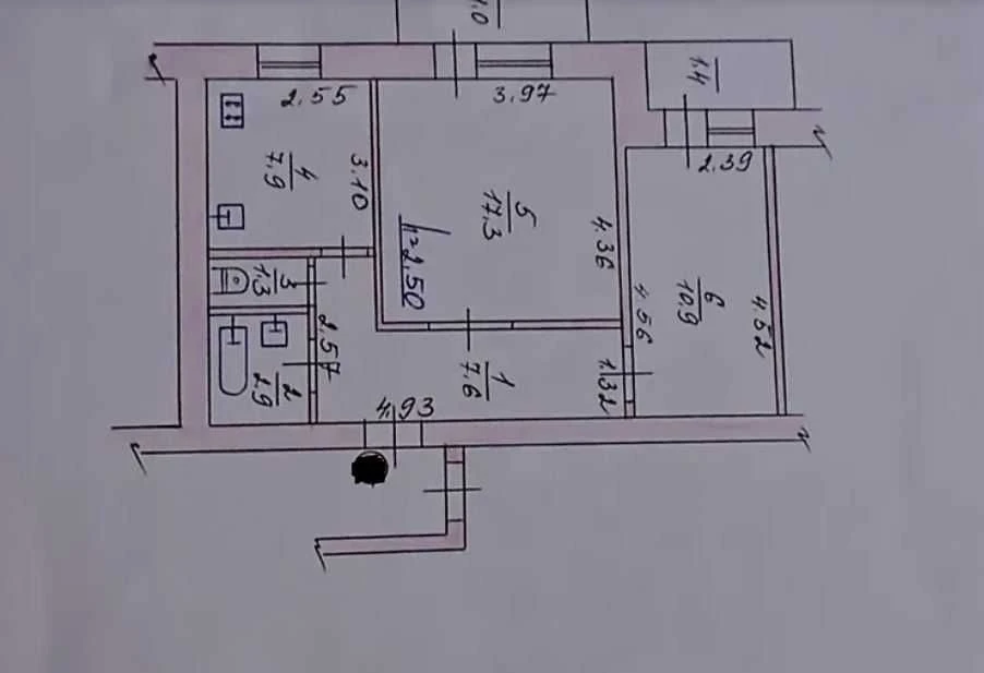Виставка 2к цегла нове планування / житловий стан \ низьке п
