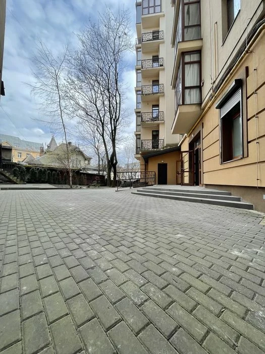 Продаж 4-кімнатноі квартири в новобудові вул Кольберга Актуа