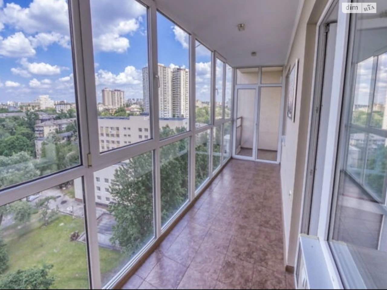 Продаж Квартира Відрадний