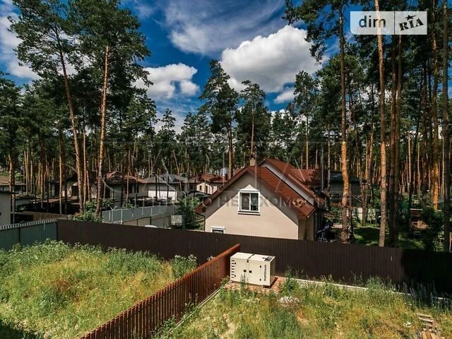 Продаж 2 поверхового будинку з ділянкою на 10 соток, 203 кв.