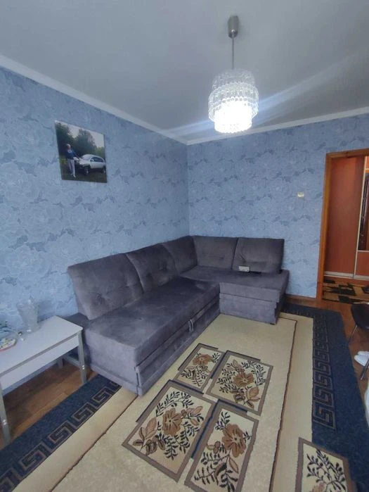 продам 3 кімн. Клочківська 199 газ 2 поверх