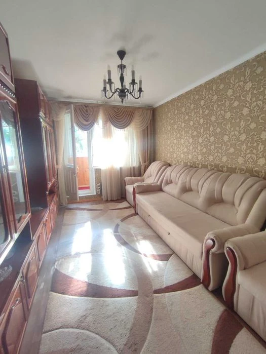 продам 3 кімн. Клочківська 199 газ 2 поверх