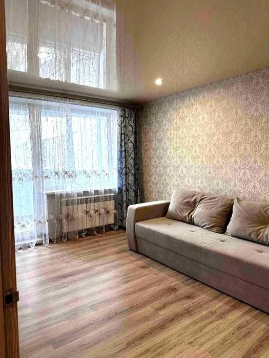 Продам 3комнатную  квартиру, Новые дома, возле м Армейская 3