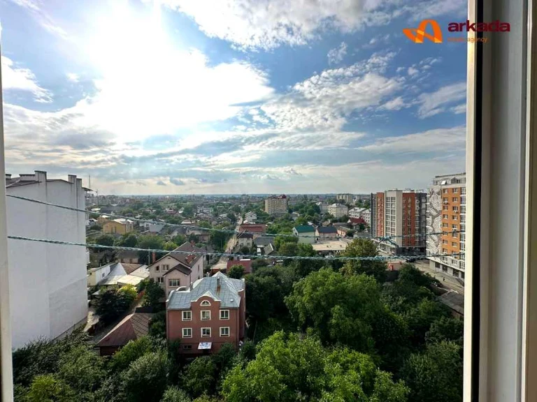 Квартира. Івано-Франківськ, Ольги Кисілевської вул.