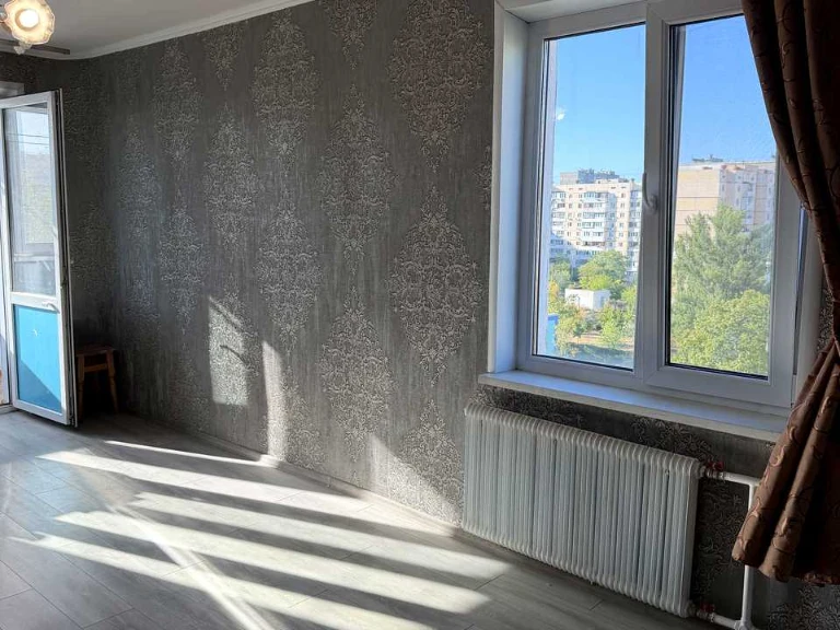 Квартира. Київ, Оболонський просп.