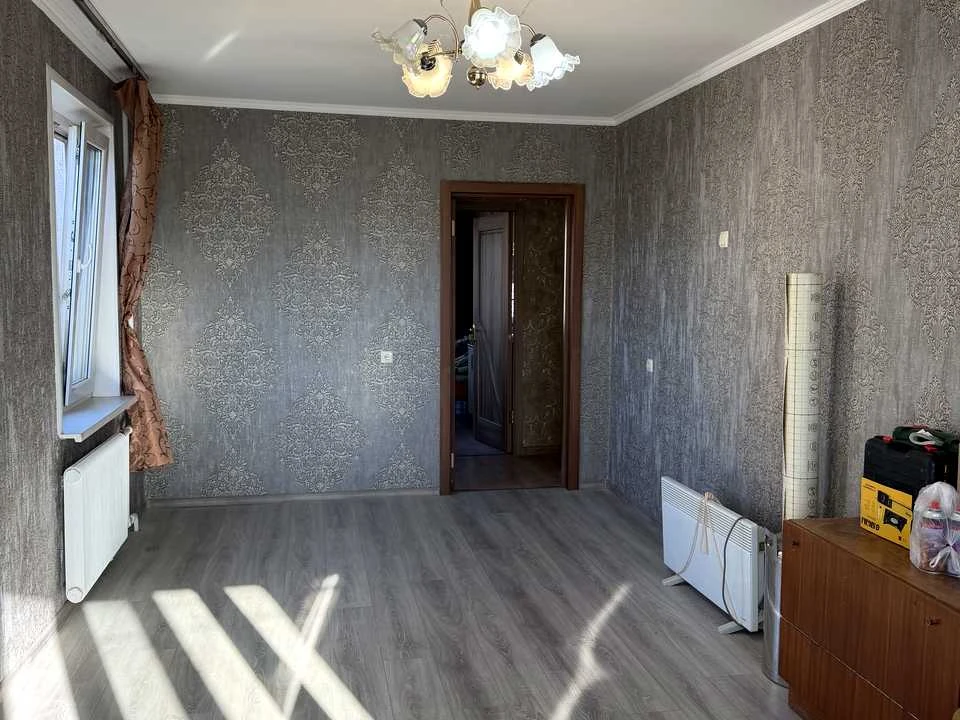 Квартира. Київ, Оболонський просп.