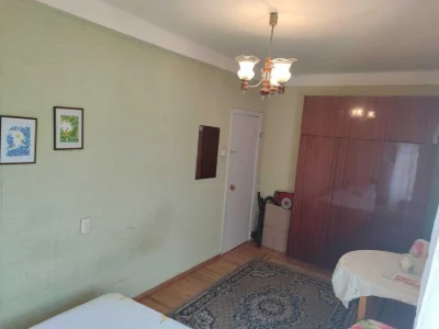 Пропонується 2к квартира неподалеку від метро Чернігівська,