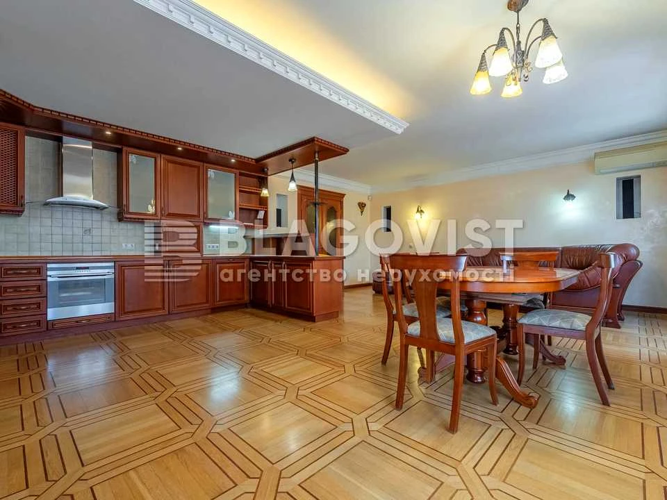 Apartment. Kyiv, Volodymyr Ivasyuk Ave. (Heroes of Stalingrad