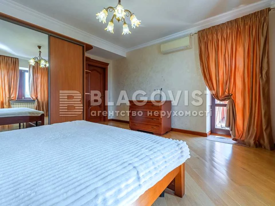 Apartment. Kyiv, Volodymyr Ivasyuk Ave. (Heroes of Stalingrad