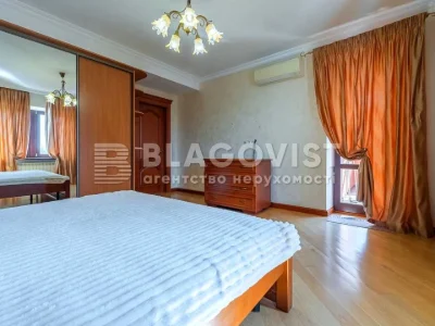 Apartment. Kyiv, Volodymyr Ivasyuk Ave. (Heroes of Stalingrad