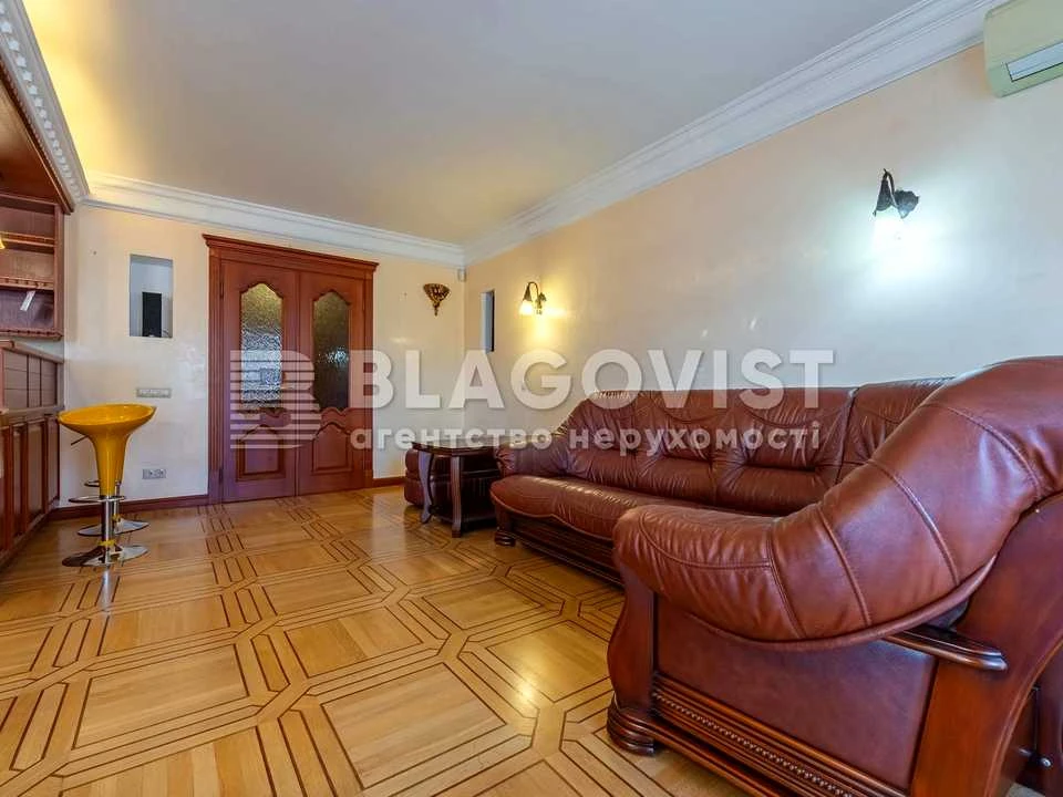 Apartment. Kyiv, Volodymyr Ivasyuk Ave. (Heroes of Stalingrad