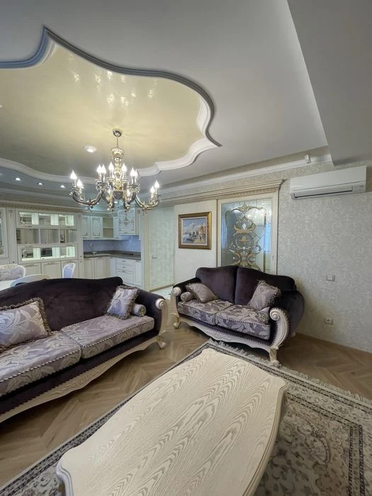 Продам квартиру с видом на море