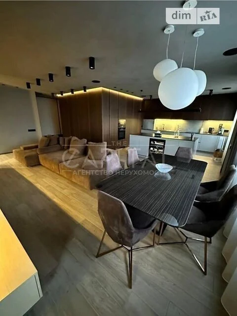 Продаж 3к квартири 140 кв. м на вул. Юрія Шумського • ID 347