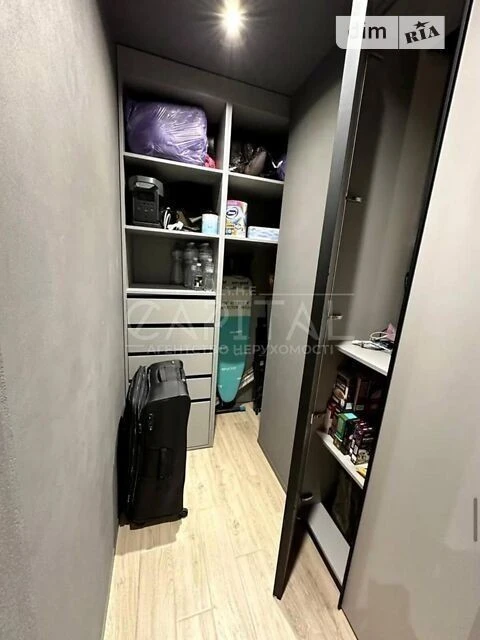 Продаж 3к квартири 140 кв. м на вул. Юрія Шумського • ID 347