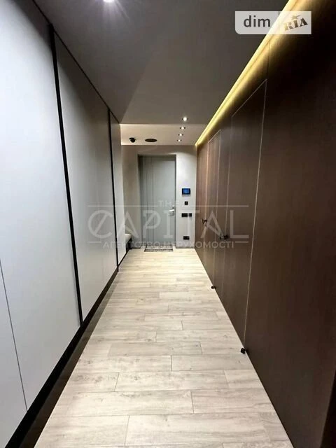 Продаж 3к квартири 140 кв. м на вул. Юрія Шумського • ID 347