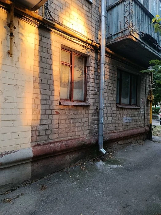Продам 1 кВ метро Палац Спорту пішки / Нові Будинки