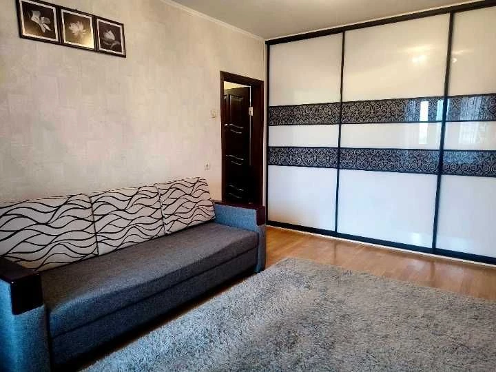 Продам 3х комн квартиру м Холодная гора, Волонтёрская 4/16 с