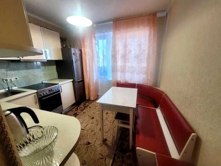 Продам 3х комн квартиру м Холодная гора, Волонтёрская 4/16 с