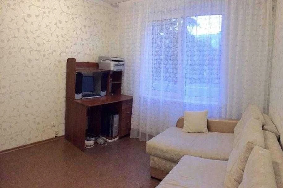 Продам 2к. кв. на Салтовке, ул. Гвардейцев Широнинцев