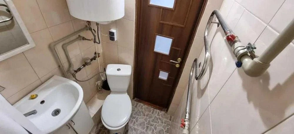 Продам 2 к кв р-н Одеська (Одесская)