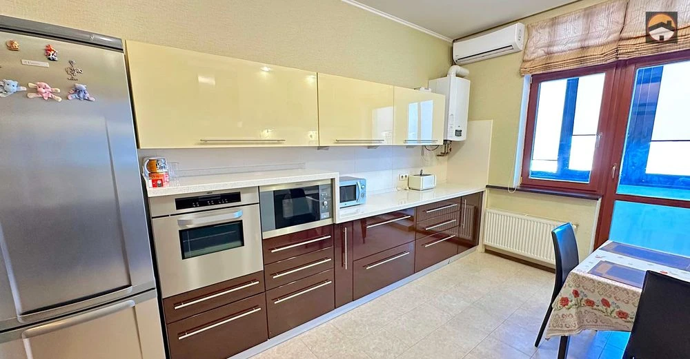 Продам 3к квартиру Центр ЖК "Чайковський", 126м2