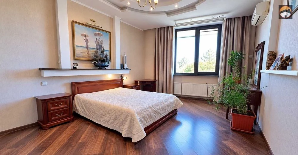 Продам 3к квартиру Центр ЖК "Чайковський", 126м2