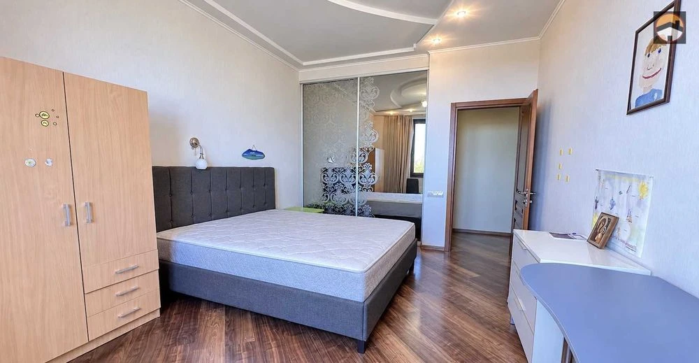 Продам 3к квартиру Центр ЖК "Чайковський", 126м2