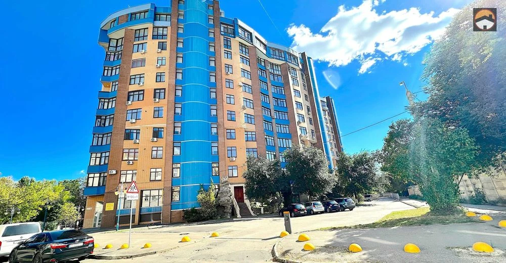 Продам 3к квартиру Центр ЖК "Чайковський", 126м2