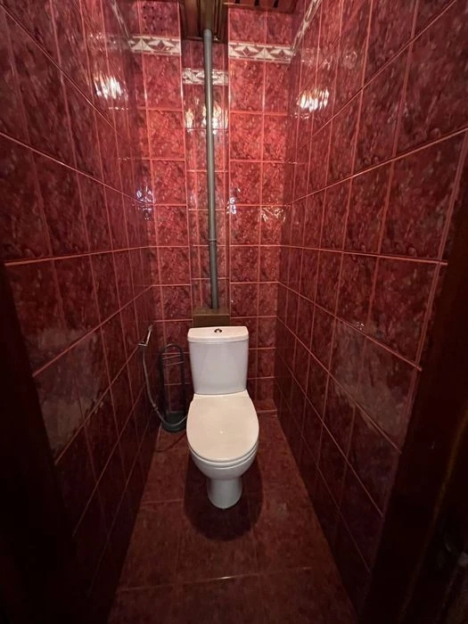 I will sell a 3-room apartment in the city center of Dnipro, Gogo Street