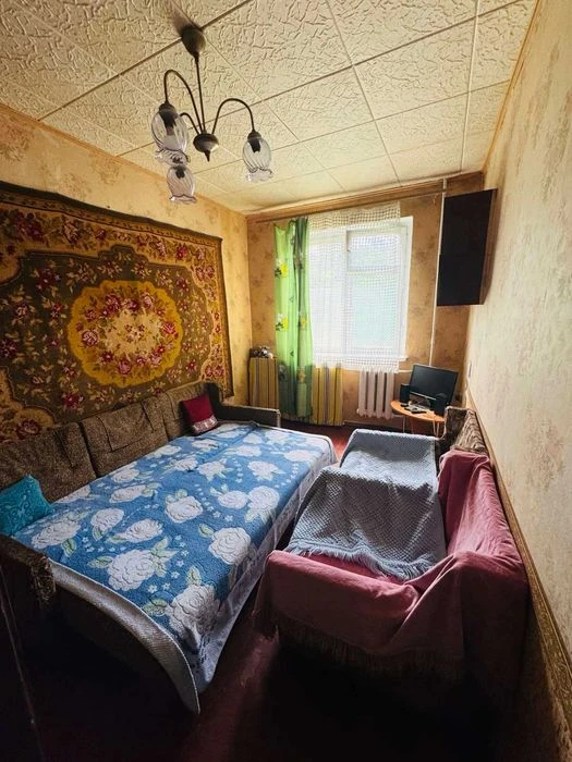 I will sell a 3-room apartment.