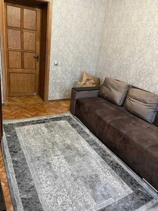 3 - комн. квартира, 69 м. кв. 3 этаж, ж/м Березинский. С меб
