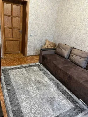 3 - комн. квартира, 69 м. кв. 3 этаж, ж/м Березинский. С меб