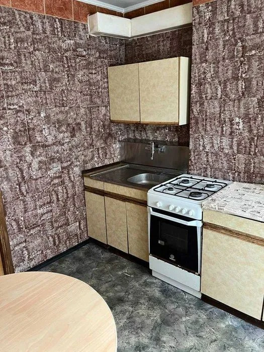 3 - комн. квартира, 69 м. кв. 3 этаж, ж/м Березинский. С меб