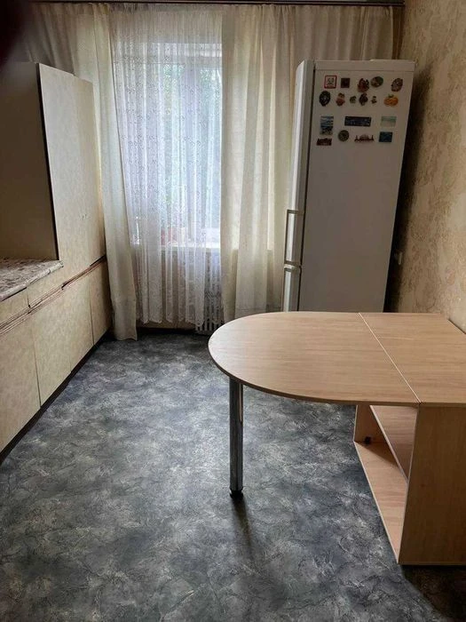 3 - комн. квартира, 69 м. кв. 3 этаж, ж/м Березинский. С меб