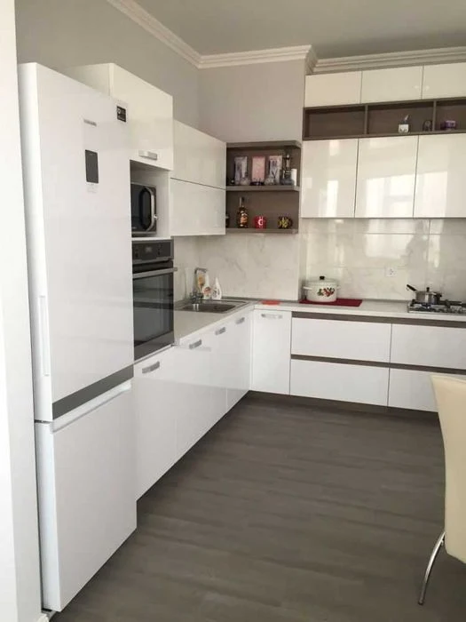 Продам 2х кімнатну квартиру в ЖК " 12 Жемчужіна" по вулиці М
