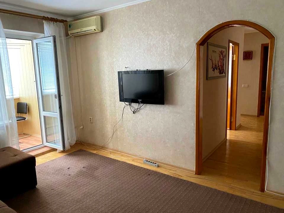 Квартира. Запорожье, Крепостная ул. (Грязнова)